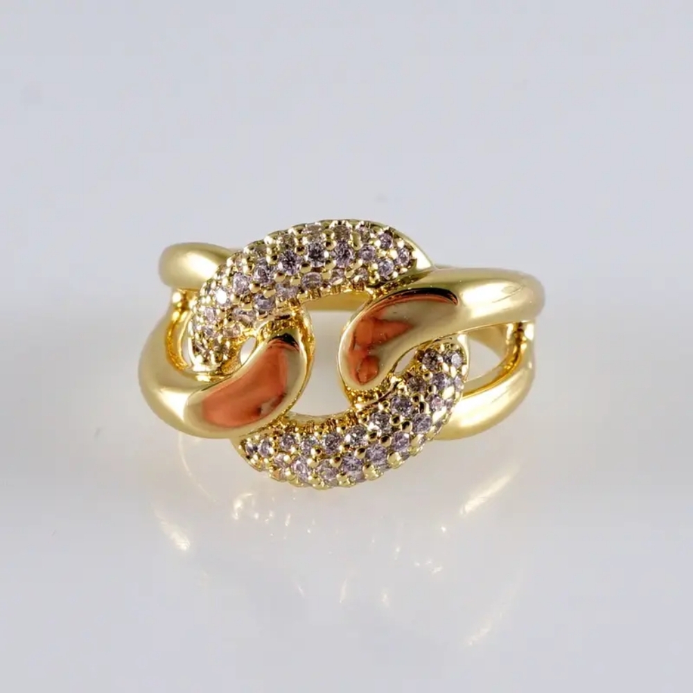 Radiant Gold Embrace